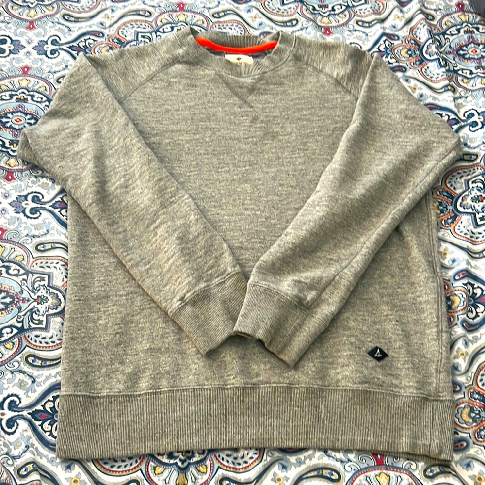 Sperry Mens crewneck - medium